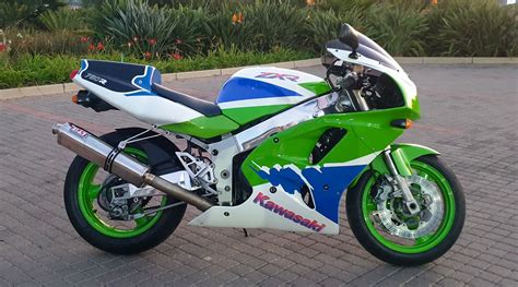 kawasaki sxr 750 price